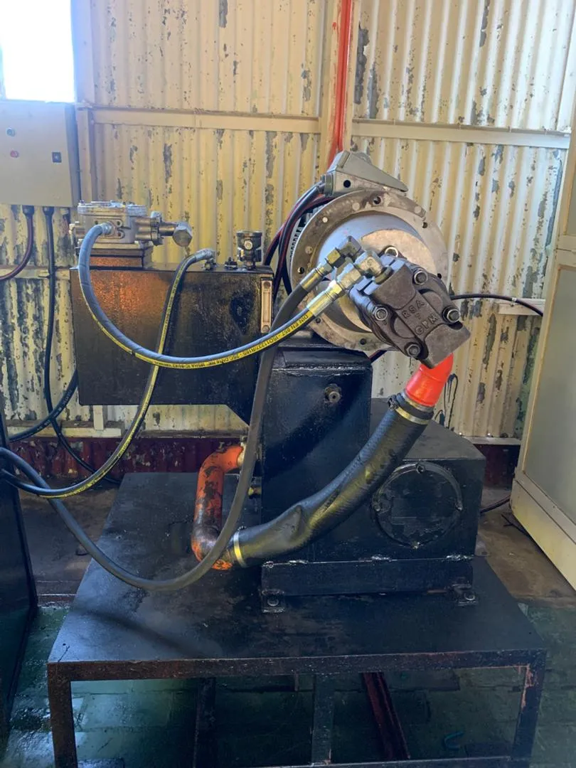 Hydraulic being pressure testing